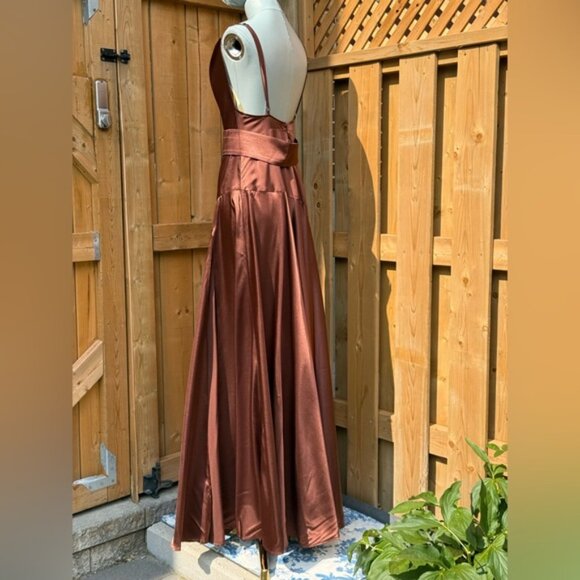 🆕 BRONX & BANCO 🧿 NWOT Leo Chocolate Brown Silk-Blend Maxi Dress, Sz M US 6 - Picture 6 of 15